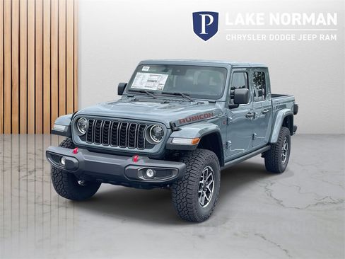 New 2025 Jeep Gladiator Rubicon w/ Convenience Group image 4