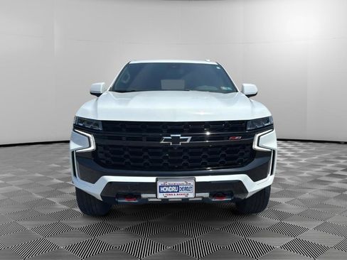 Used 2024 Chevrolet Tahoe Z71 w/ Luxury Package AWD/4WD image 7