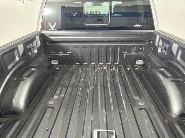 Used 2015 Ford F150 Lariat w/ Equipment Group 502A Luxury AWD/4WD image 14