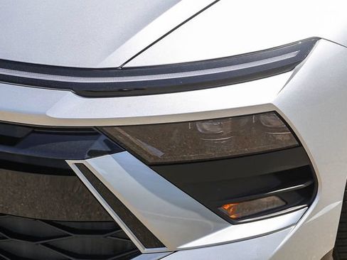 New 2026 Hyundai Sonata Blue FWD image 8