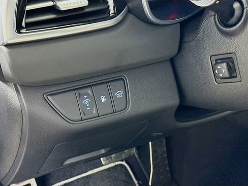 Certified 2025 Genesis G70 3.3T Advanced w/ Sport Prestige Package image 10