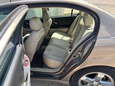 Used 2007 Chevrolet Malibu LTZ FWD image 24
