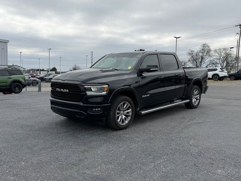 Used 2021 RAM 1500 Laramie w/ Sport Appearance Package image 10