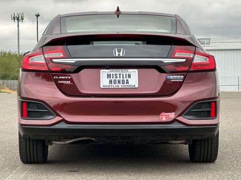Certified 2018 Honda Clarity Touring image 4