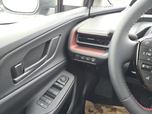 New 2026 Toyota Prius SE image 15