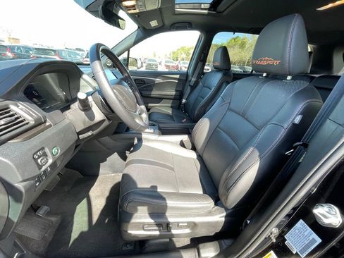 Certified 2023 Honda Passport TrailSport image 27