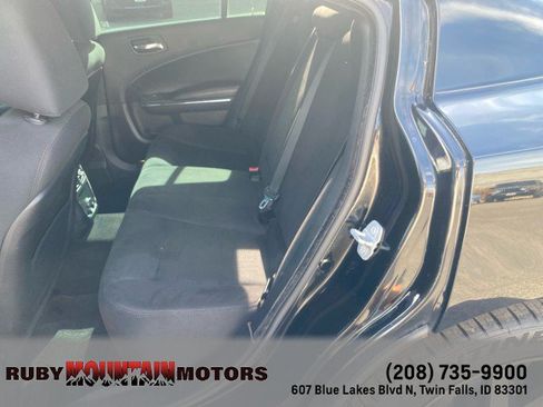 Used 2014 Dodge Charger SXT w/ Sport Appearance Group RWD image 21