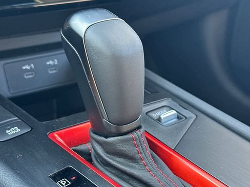 New 2026 Nissan Kicks SR image 25