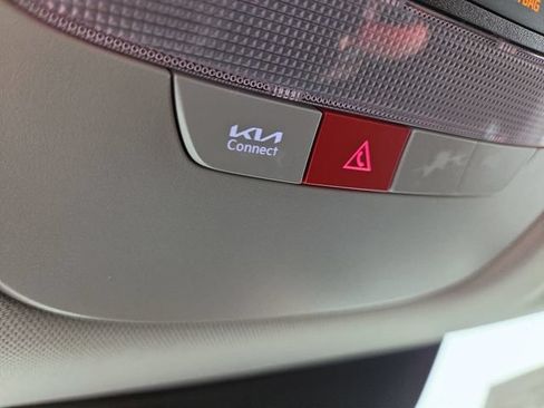 Certified 2026 Kia Sportage LX FWD image 26