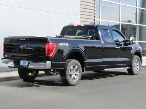 Used 2023 Ford F150 XLT w/ Equipment Group 302A High image 9