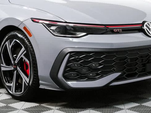 New 2026 Volkswagen GTI SE FWD image 36