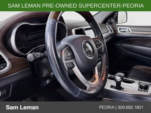 Used 2015 Jeep Grand Cherokee Overland AWD/4WD image 11