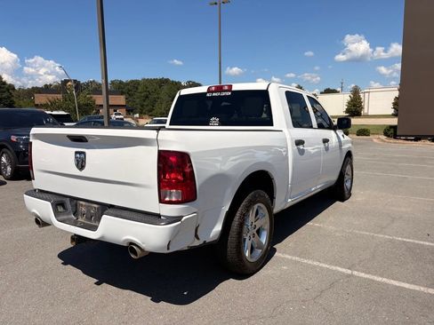 Used 2015 RAM 1500 Express RWD image 7