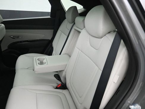 New 2026 Hyundai Tucson Limited image 32