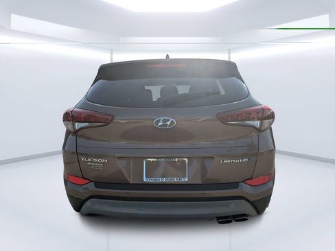 Used 2017 Hyundai Tucson Limited w/ Limited Ultimate Package 03 FWD image 4