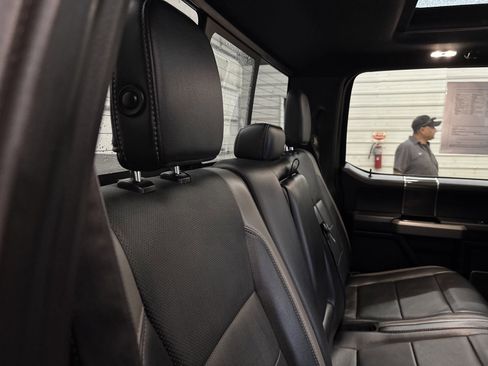 Used 2018 Ford F150 Raptor w/ Equipment Group 802A Luxury image 34