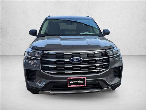 New 2026 Ford Explorer Active image 8