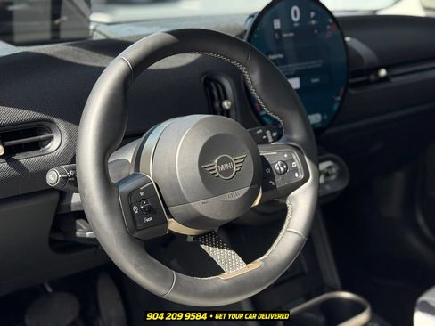 Used 2025 MINI Cooper S FWD image 15