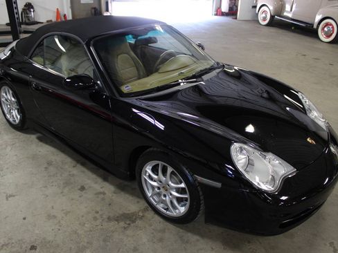 Used 2002 Porsche 911 Cabriolet image 14