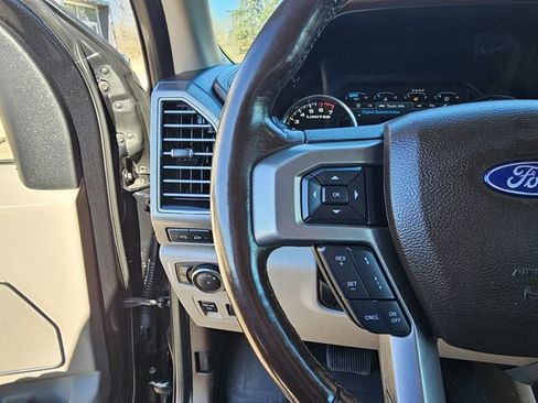 Certified 2020 Ford F150 Limited w/ Trailer Tow Package image 27