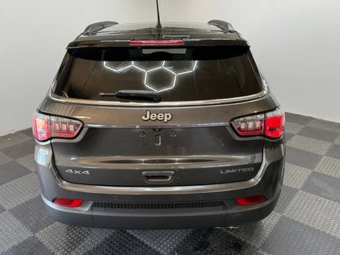 Used 2018 Jeep Compass Limited w/ Navigation Group AWD/4WD image 10