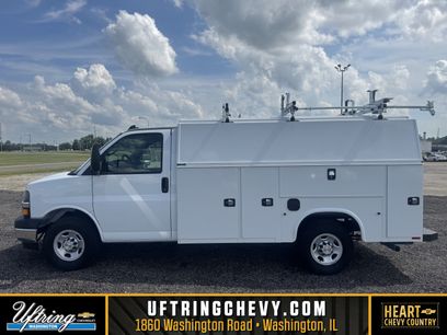 New 2025 Chevrolet Express 3500 w/ Power Convenience Package