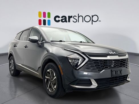 Used 2023 Kia Sportage LX image 7