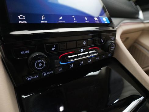 Used 2021 Jeep Grand Cherokee L Limited w/ Trailer Tow Package image 27