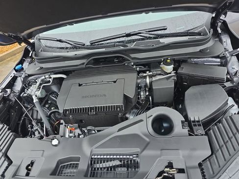 New 2025 Honda Pilot Touring image 22