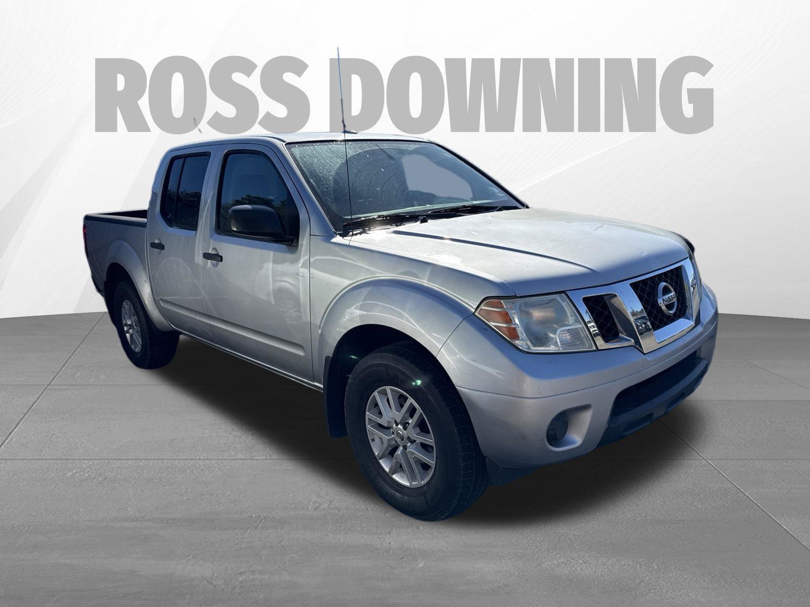 Used 2018 Nissan Frontier SV AWD/4WD image 3
