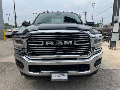 Used 2020 RAM 2500 Laramie AWD/4WD image 3