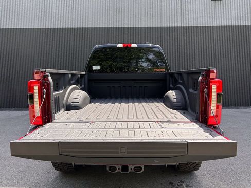 New 2026 Ford F250 Lariat w/ Black Appearance Package AWD/4WD image 20
