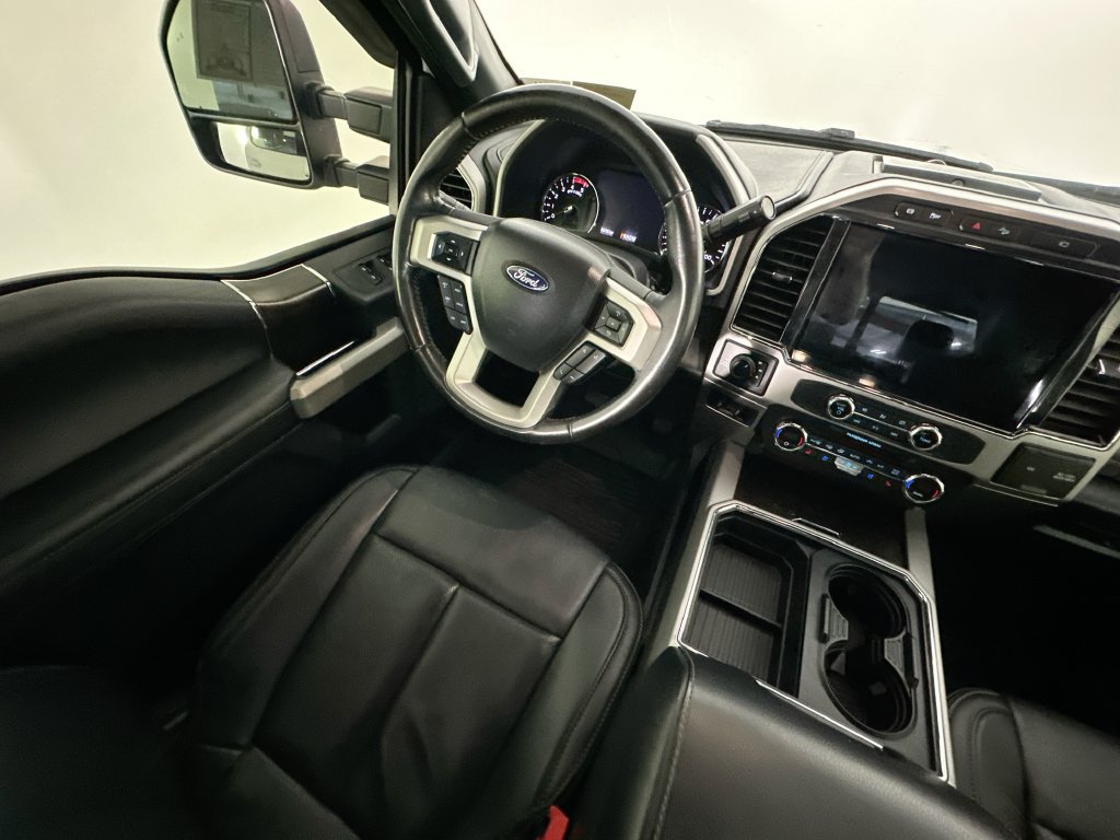 Used 2022 Ford F250 Lariat w/ Black Appearance Package AWD/4WD image 9