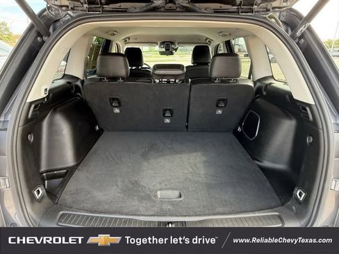 Used 2022 Jeep Grand Cherokee Limited w/ Luxury Tech Group II AWD/4WD image 34
