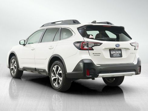 Used 2020 Subaru Outback Limited AWD/4WD image 3