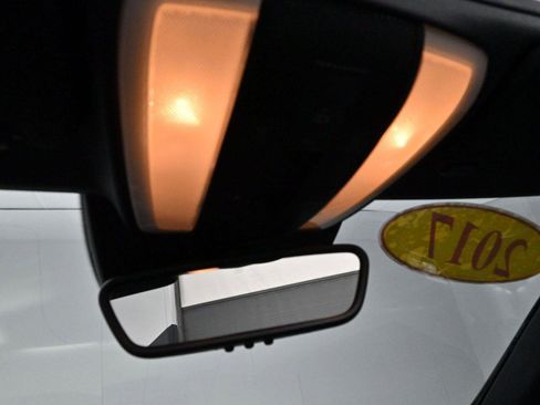 Used 2017 Mercedes-Benz E 400 Cabriolet image 24