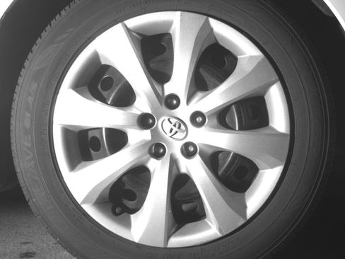 Used 2025 Toyota Corolla LE FWD image 16