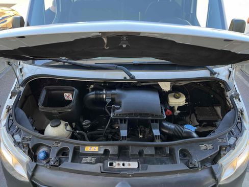 Used 2019 Mercedes-Benz Sprinter 2500 w/ Driver Convenience Package image 28