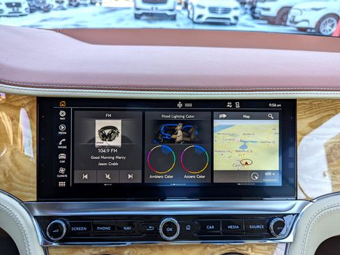 Used 2020 Bentley Continental GT V8 First Edition image 28