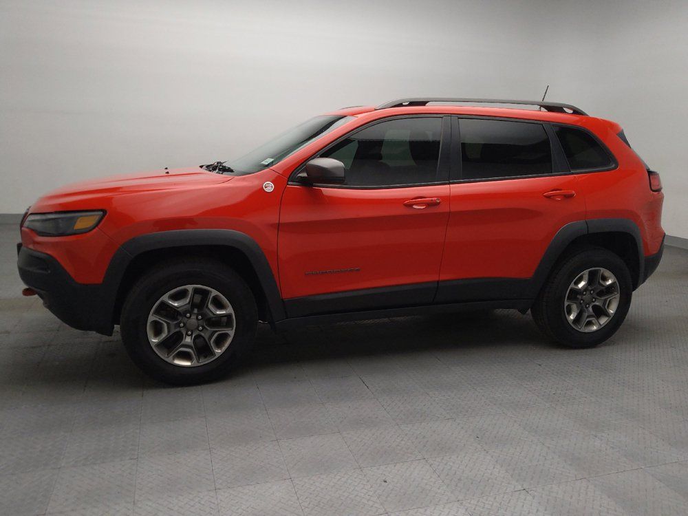 Used 2019 Jeep Cherokee Trailhawk AWD/4WD image 2