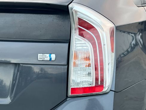 Used 2012 Toyota Prius Three image 26