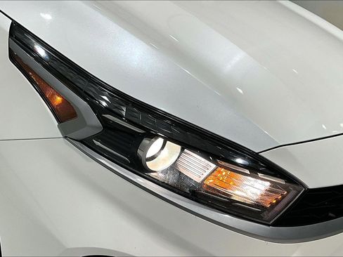 Used 2024 Kia Forte LXS image 30