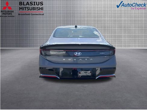 Used 2025 Hyundai Sonata SEL FWD image 9