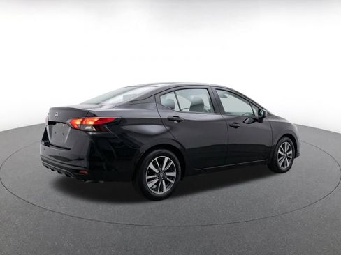 Used 2025 Nissan Versa SV FWD image 9