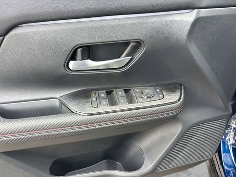 New 2026 Nissan Kicks SR w/ SR Premium Package image 9