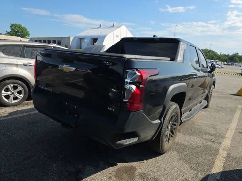 Used 2024 Chevrolet Silverado EV W/T AWD/4WD image 3