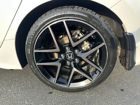 Used 2023 Honda Civic Sport Touring image 12