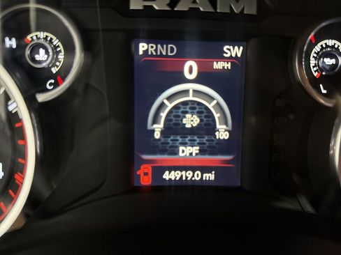 Used 2024 RAM 3500 Big Horn image 12