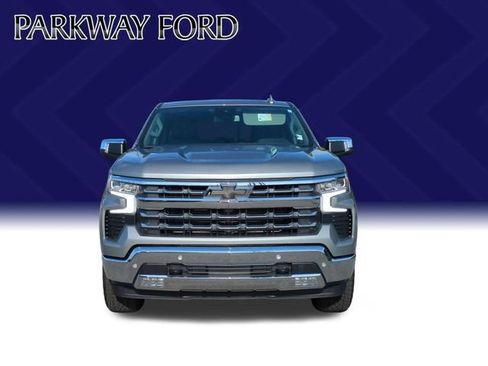 Used 2026 Chevrolet Silverado 1500 LTZ w/ Z71 Off-Road Package AWD/4WD image 8