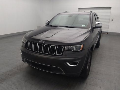 Used 2017 Jeep Grand Cherokee Limited AWD/4WD image 15